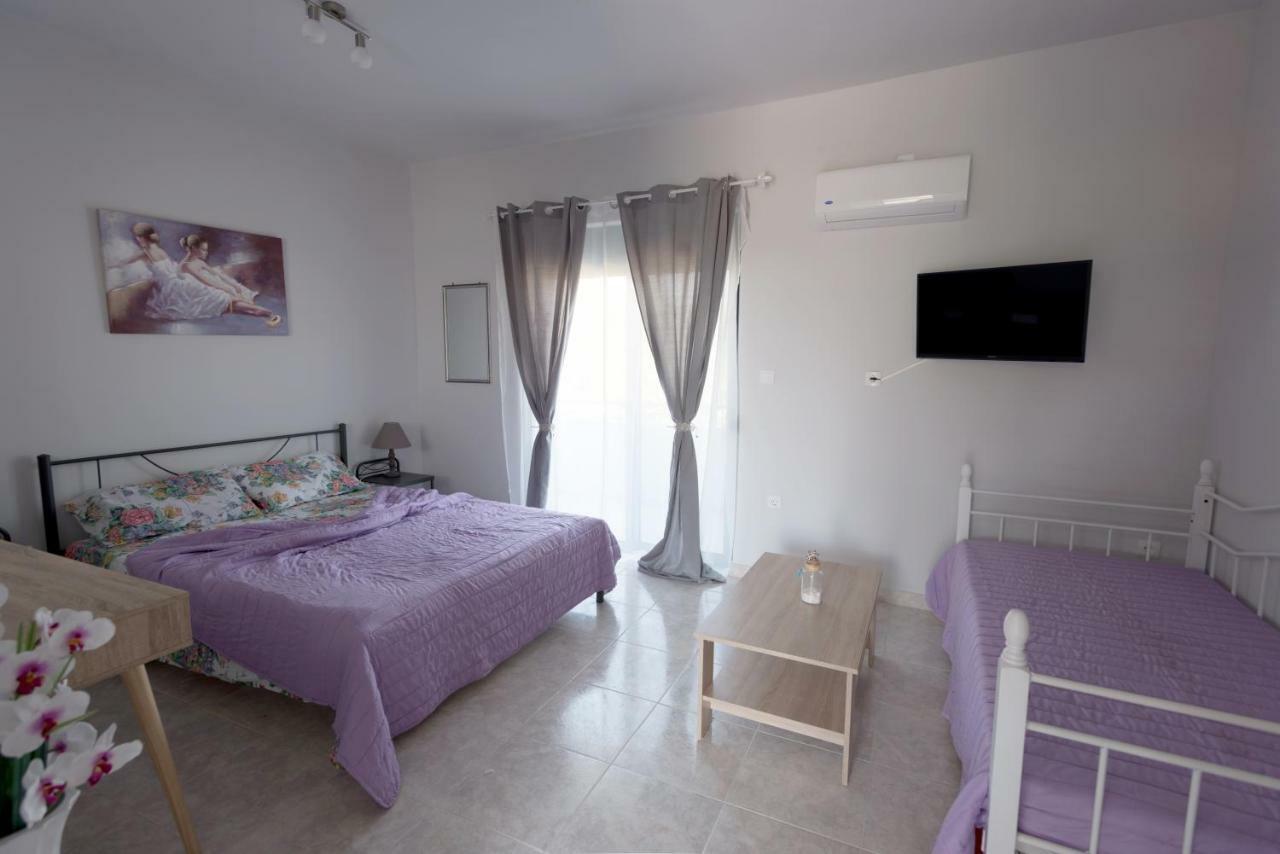 Paulsia Apartments Psinthos ภายนอก รูปภาพ