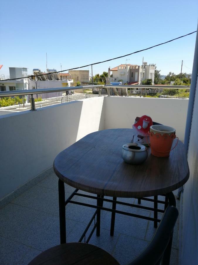 Paulsia Apartments Psinthos ภายนอก รูปภาพ